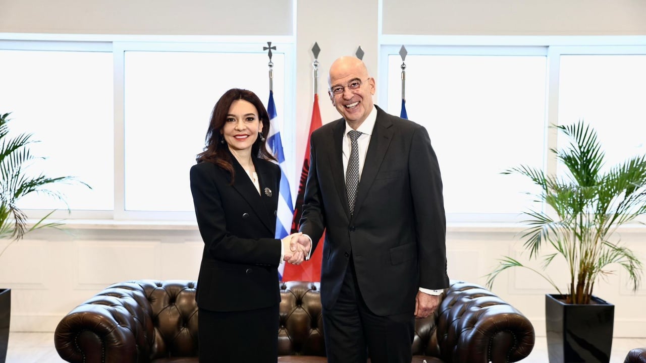 athine-spiropali-pritet-nga-ministri-i-mbrojtjes-shqiperia-dhe-greqia-bashkepunim-strategjik-per-sigurine-tirana-pret-ne-2027-samitin-e-nato-s