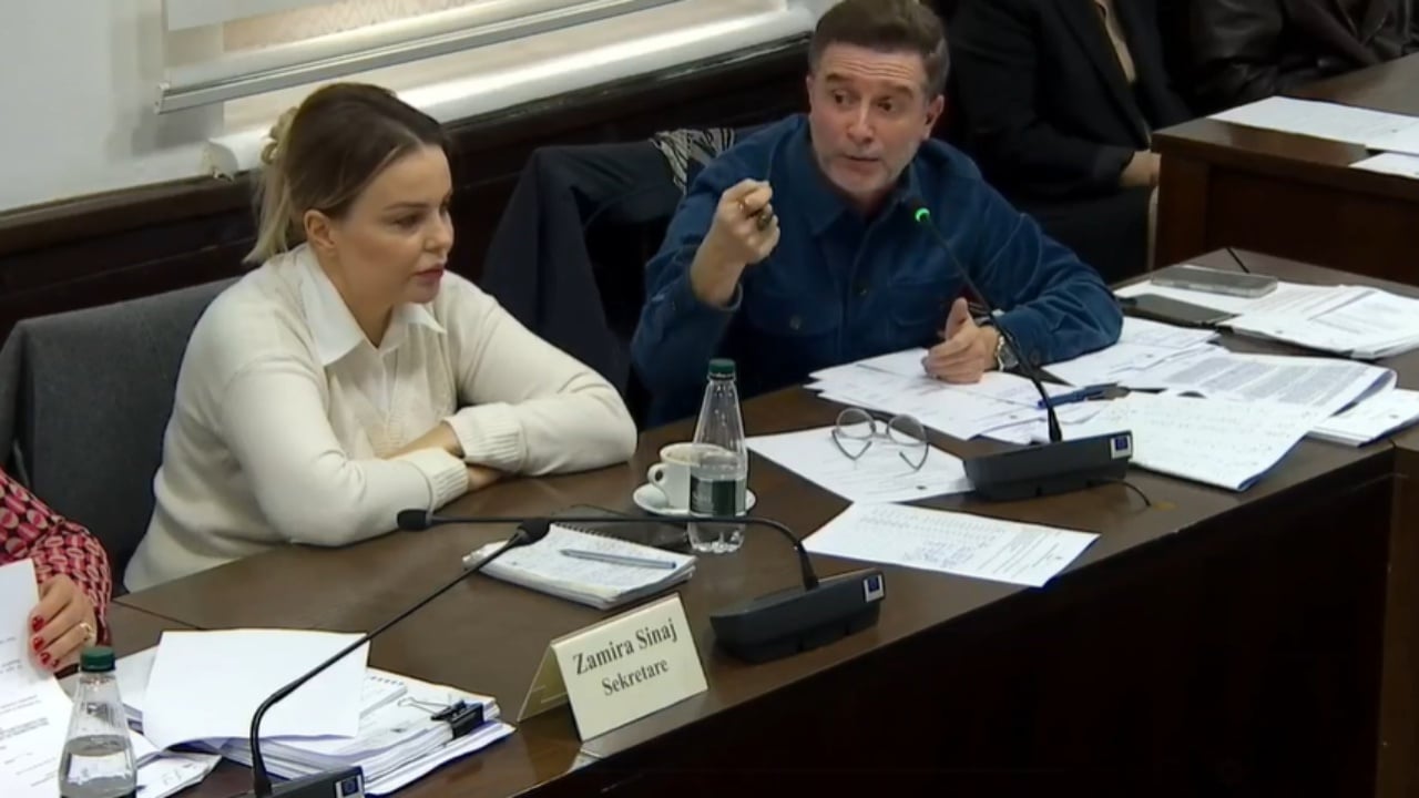 kush-jeni-ju-qe-nuk-i-jepni-kompensim-bujkut-qe-shet-brace-ngre-tonet-me-zv-ministrin-e-financave-ky-debat-do-shkoje-ne-kuvend