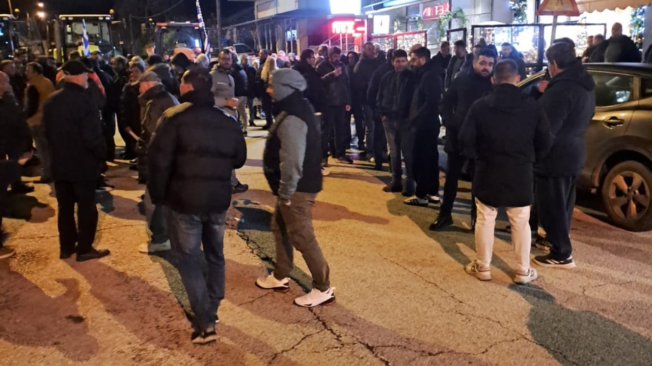 Kërkojnë fonde nga qeveria  fermerët grekë vijojnë grevën  vijon e bllokuar pika kufitare e Kakavijës