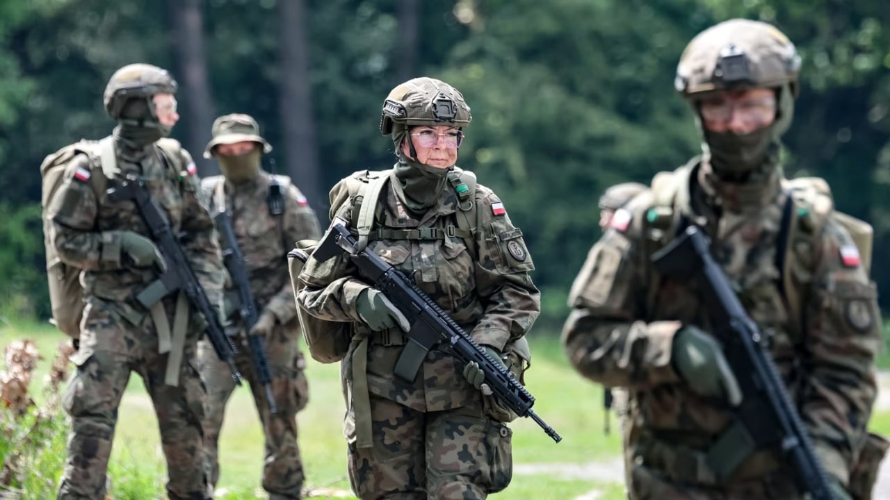 Europa përballë rrezikut të luftës  paralajmërojnë ekspertët  Nuk jemi gati për një konflikt me Rusinë