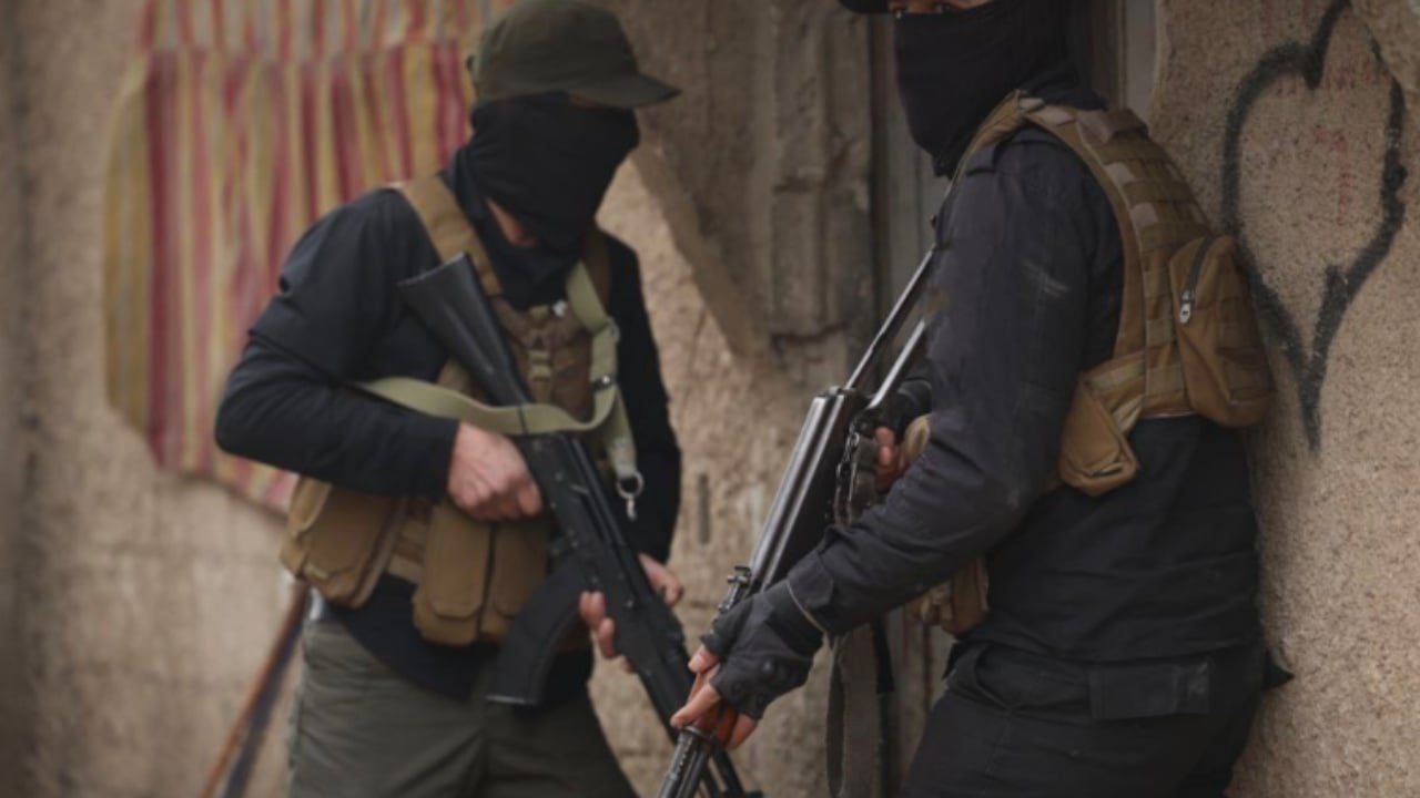 siria-vret-nje-udheheqes-te-larte-te-isis-dhe-arreston-nje-tjeter-sekuestron-gjithashtu-arme-dhe-municione-luftarake