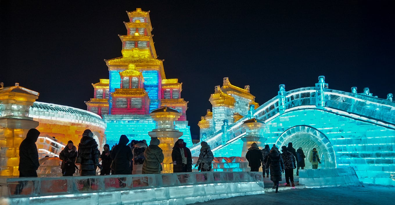 Video  Parku spektakolar i akullit dhe borës në Kinë hap dyert edhe këtë vit