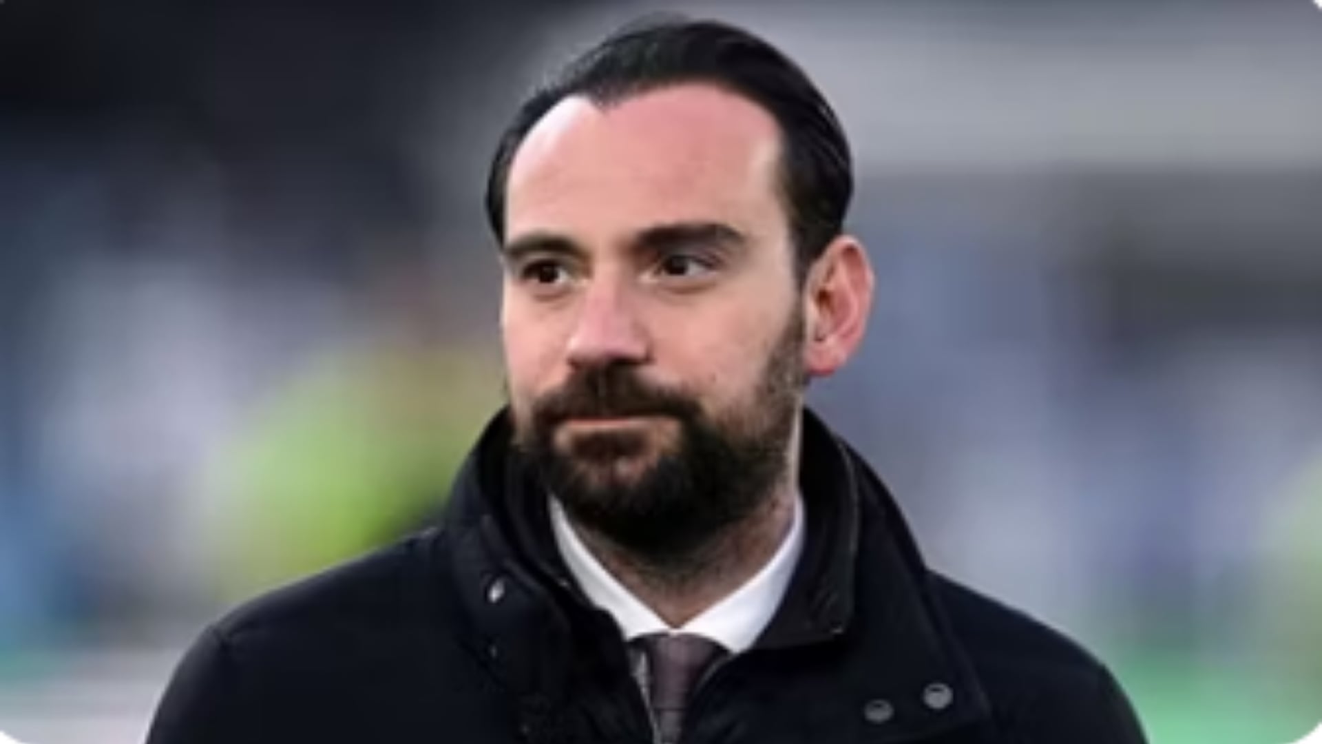 Napoli dhe merkatoja  Drejtori Sportiv Manna  Bllokimi  një paradoks  Jemi një klub i shëndetshëm 