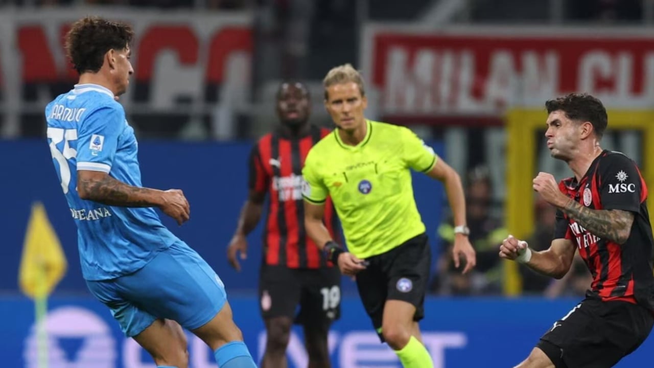 Napoli Milan ngre siparin e Superkupës  Allegri dëshiron një përsëritje  Conte t i kthejë gjërat në favor 