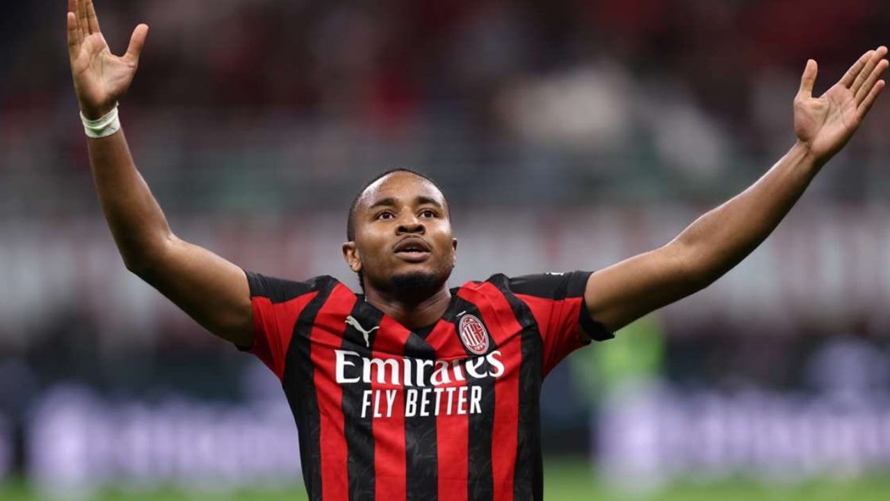 milani-nuk-shet-me-nkunku-refuzon-fenerbahcen-dhe-zgjedh-te-qendroje-kuqezi