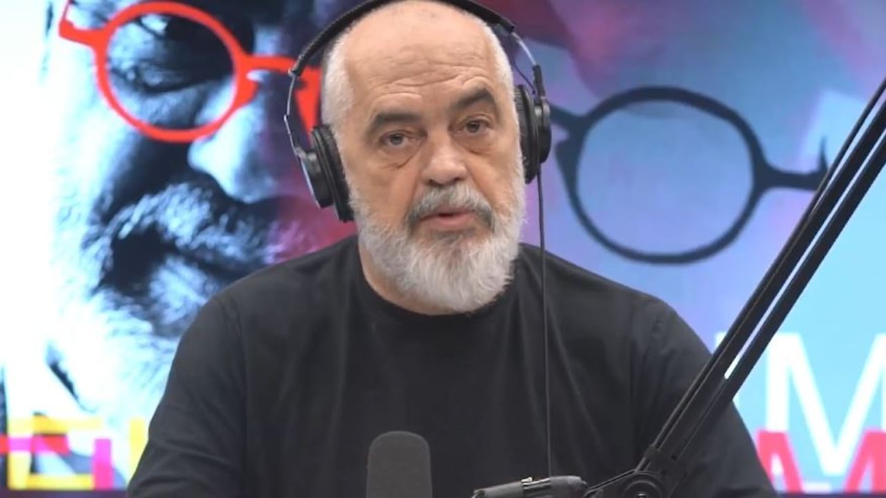 viti-hyn-me-kembe-te-mbare-per-shqiptaret-rama-per-buxhetin-2026-pagat-dhe-pensionet-do-te-shenojne-perseri-rritje-historike