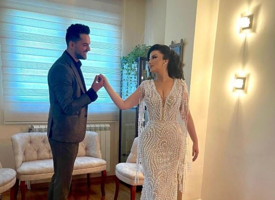  Të kërkoj kudo dhe nuk të gjej    Selvie Jao mesazh të ndjerë për Shpat Kasapin  Mësoj çdo ditë të jetoj me një dhimbje që nuk shuhet