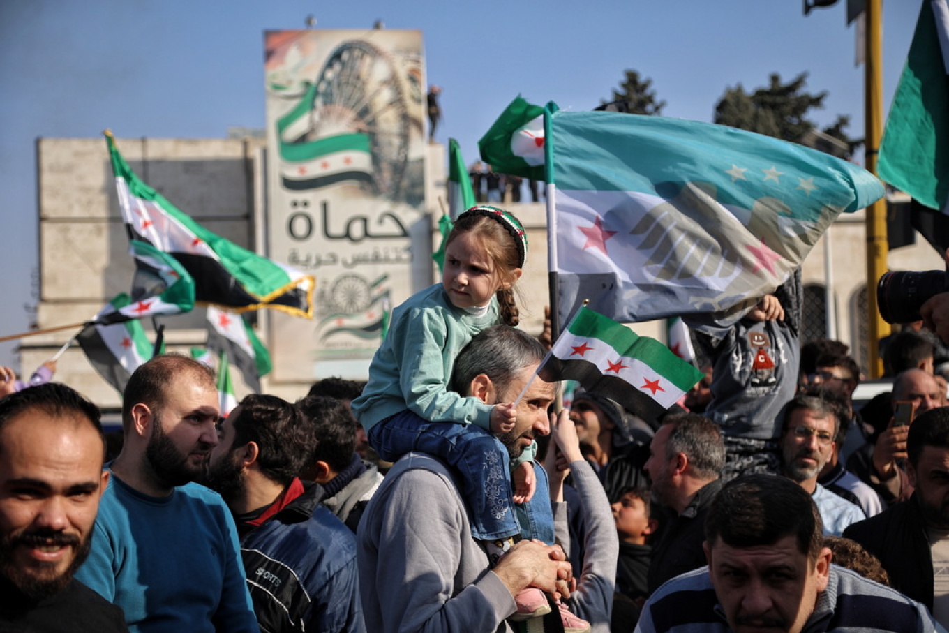 Një vit pa Assad në Siri  lufta që mbaroi për të filluar tjetrën