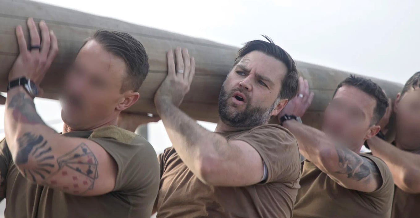 JD Vance stërvitet me ushtarë amerikanë dhe britanikë  Ndihem sikur më goditi treni