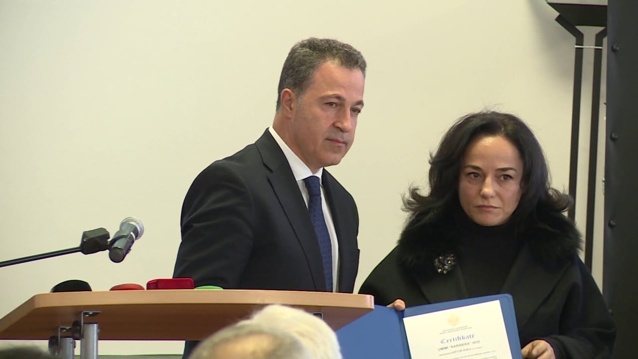 Nderohet Artur Zheji  Unioni i Gazetarëve i jep pas vdekjes çmimin  Karriera për vitin 2025 