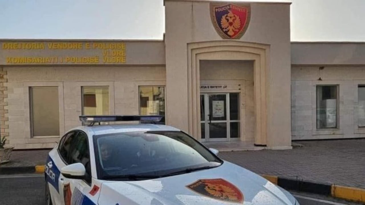 Ishin duke luajtur brenda shkollës 9 vjeçare  lëndohet me send metalik një nxënës në Vlorë  policia sqaron rastin