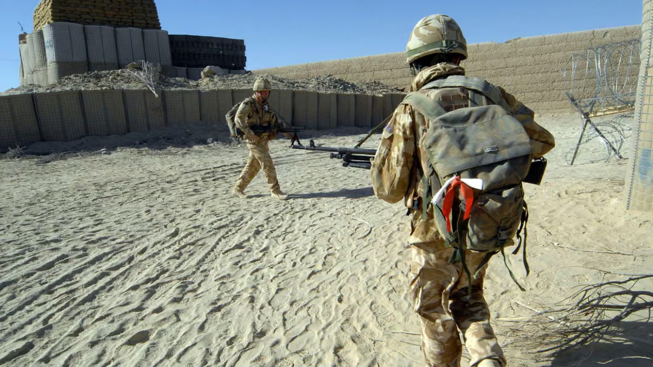  Trump minimizon rolin e trupave në Afganistan   Starmer kritikon presidentin të SHBA  Ne jemi krenarë për 