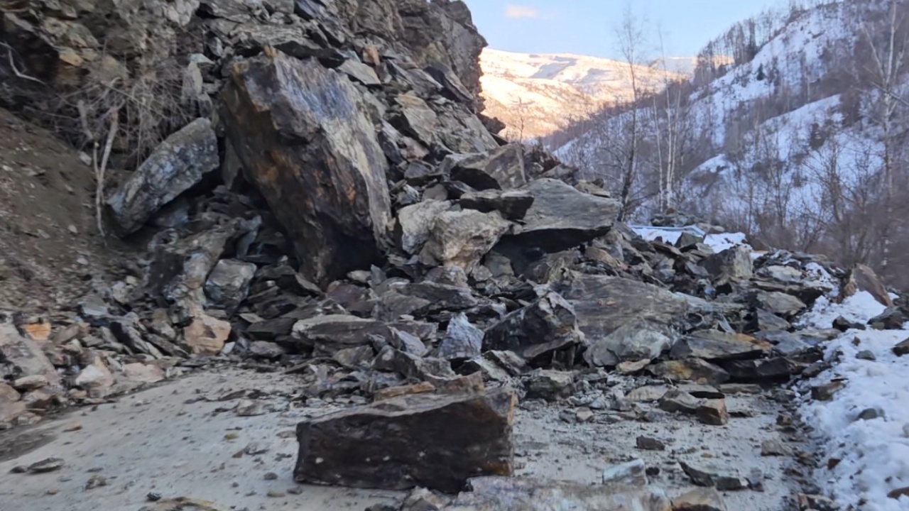 Rrëshket toka nën këmbë  katër familje në Cernalevë të Kukësit prej 11 ditësh janë të izoluara