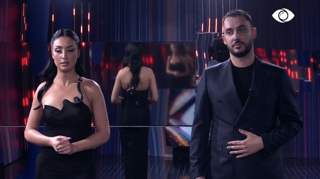  Më ke tradhtuar   Keijsi dhe Stelina përballë njëri tjetrit  banori  Në mendjen tënde  sa kohë kemi qenë bashkë asnjëherë