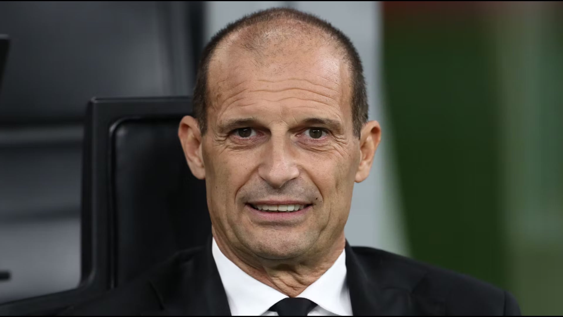 Milan  Allegri iu përgjigjet kritikave  Ne me fat  Kjo është mungesë respekti