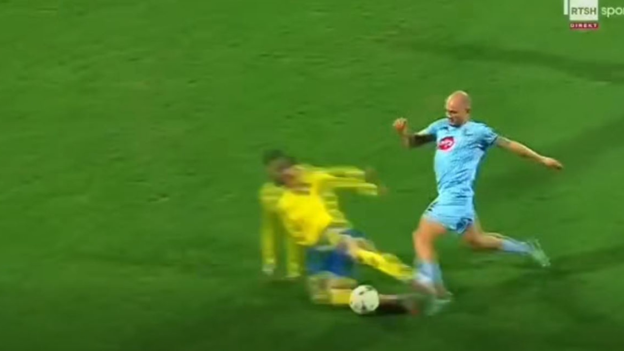 Dinamo nuk e konsideron të drejtë humbjen në Elbasan dhe reagon ndaj arbitrit Xhaja  Arbitri mbylli sytë ne duam vetëm drejtësi