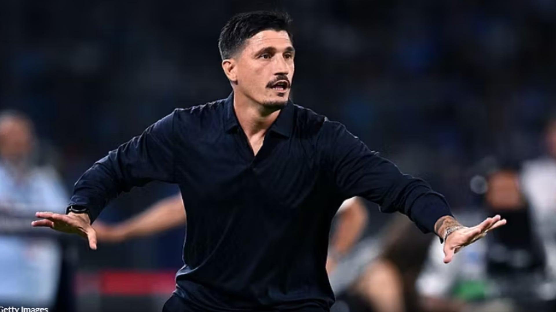 Ngjarja e rëndë në familjen Pisacane  nëna e trajnerit të Cagliarit  Po na prisnin 