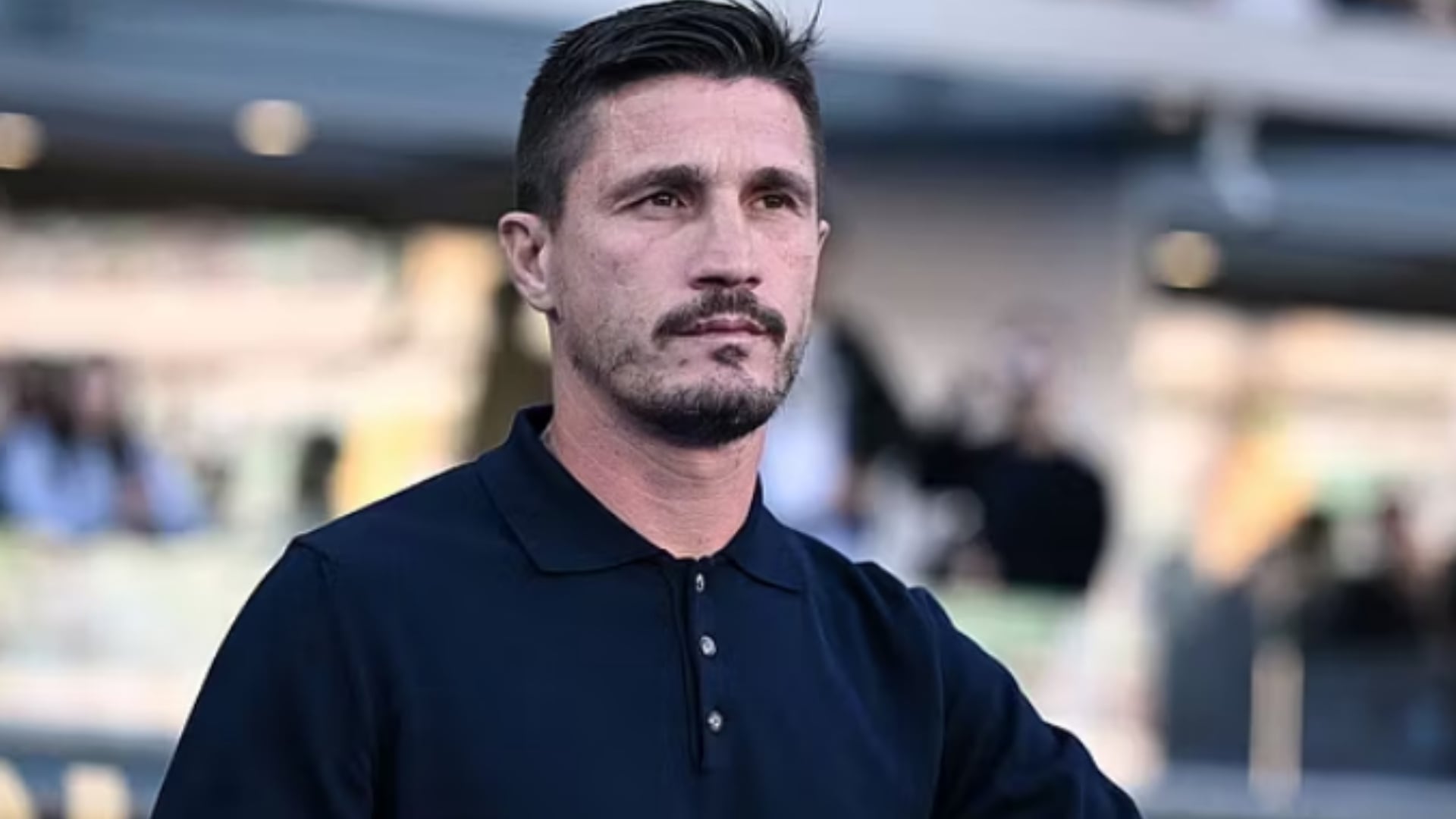 Napoli  sulmohet vëllai i trajnerit të Cagliarit  plagoset me armë  policia nis hetimet