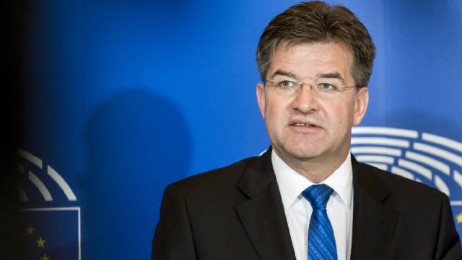 I doli emri në dokumentet e publikuara nga dosja Epstein  Miroslav Lajçak jep dorëheqjen si këshilltar i kryeministrit sllovak Robert Fico