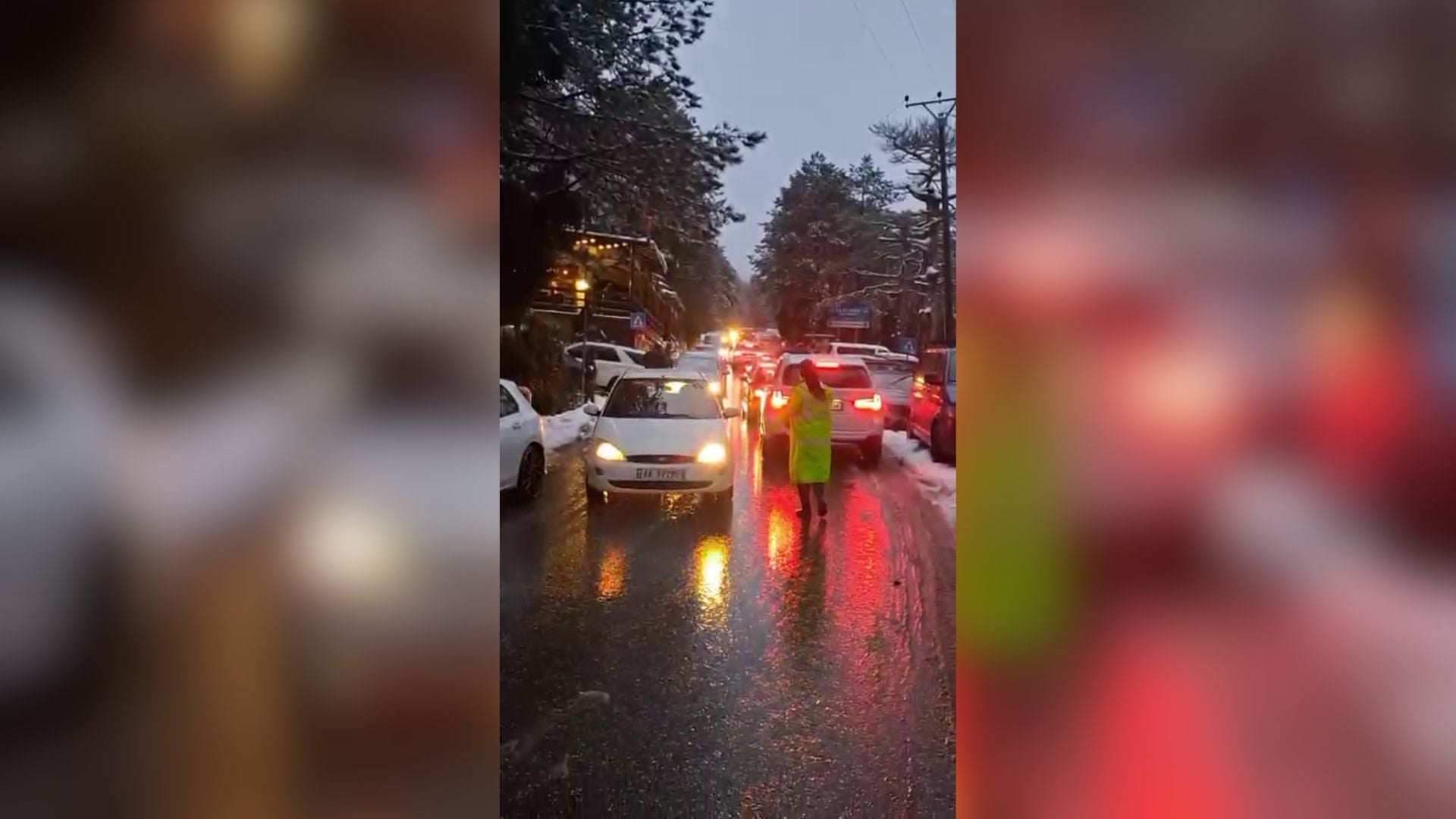 Moti i keq në vend  ngrica e dëbora bllokojnë qarkullimin në Qafën e Llogarasë