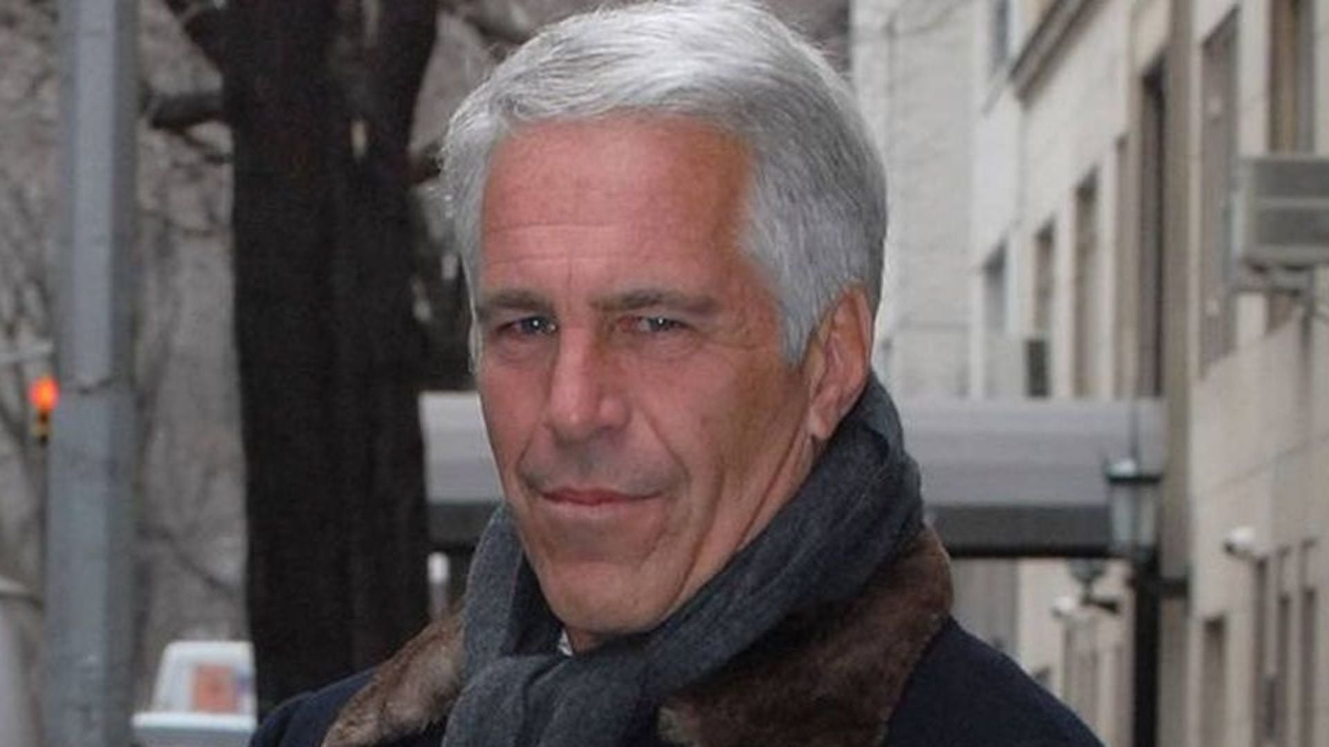 Dosja Epstein  Departamenti Amerikan i Drejtësisë publikon 3 milionë faqe dokumentesh  2 mijë video dhe 180 mijë foto