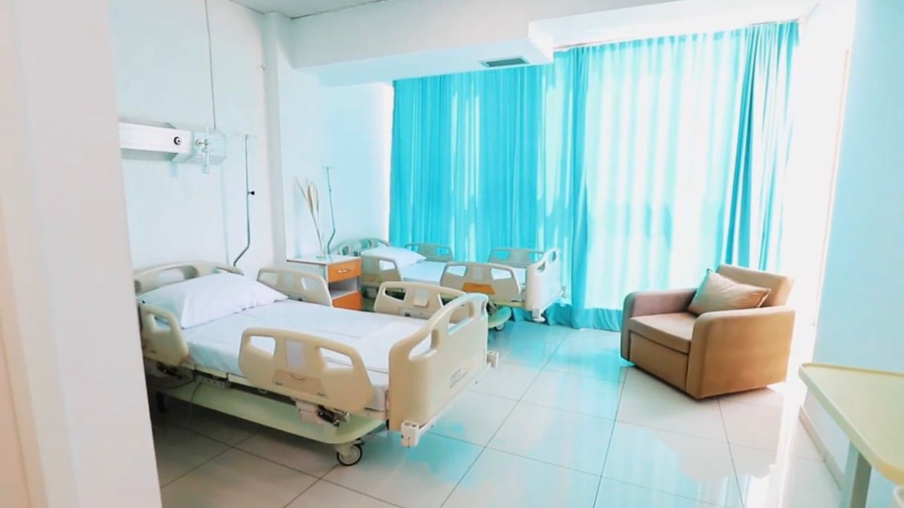 aapsk-vendos-ne-perdorim-nga-qsut-dhe-spitalet-rajonale-publike-pajisjet-e-sekuestruara-ne-nje-spital-privat