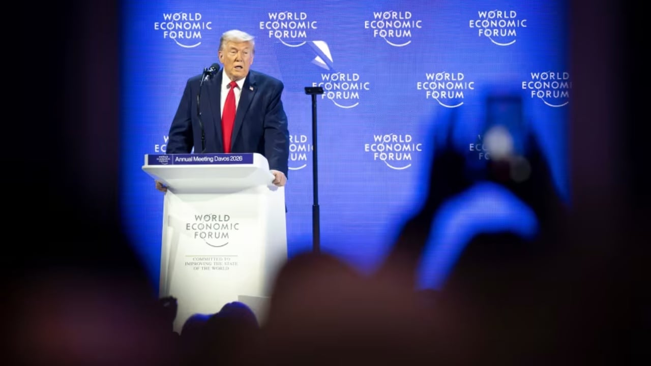  Fjalim përçarës  ankesa ndaj Evropës dhe sinjale të paqarta për Groenlandën   CNN  Pesë mesazhe të forta nga Trump në Davos