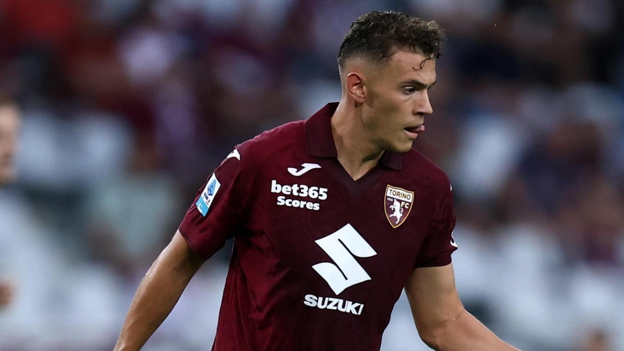 Çfarë po ndodh me Kristjan Asllanin  Torino gati ta kthente te Interi  drejtori sportiv bën  mea culpa   Është i rëndësishëm për ne  por 