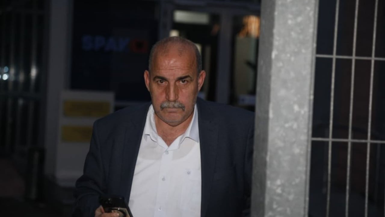 Hakerimi i e mail të prokurorëve të SPAK   I thashë t më gërmojë për Ulsi Manjën   ish drejtor i Burgjeve shokut të tij  Aaaa  do ishte e hatashme