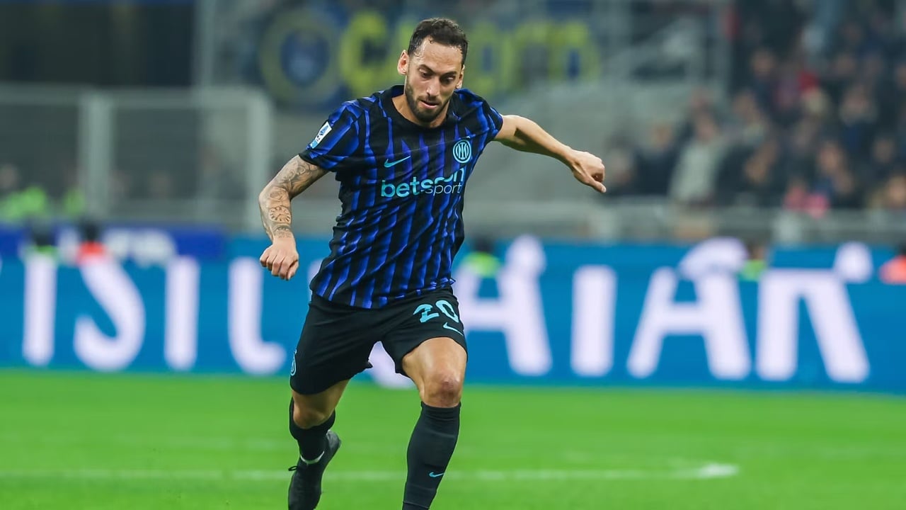 Interi merr goditjen e radhës  ja sa ndeshje do të mungojë Calhanoglu për zikaltrit