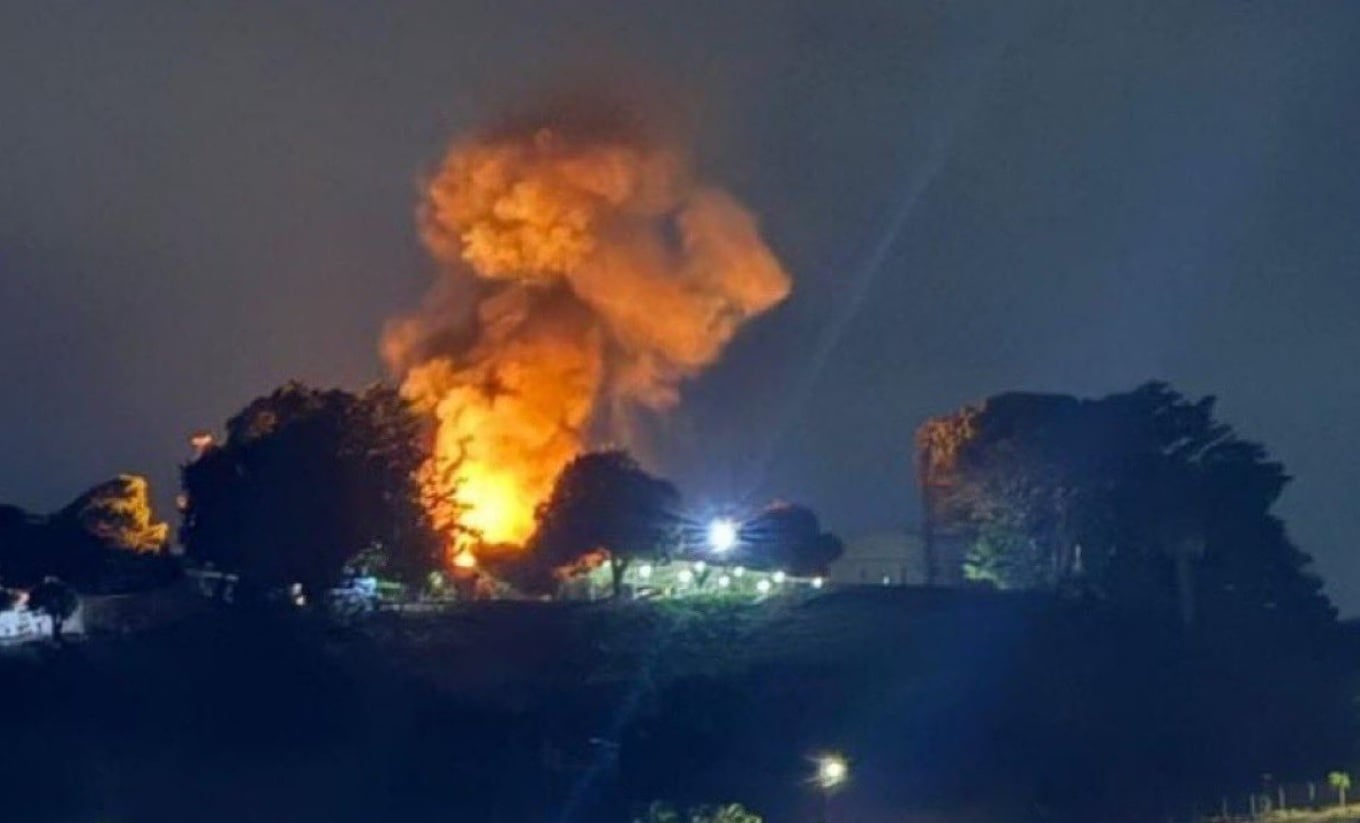 SHBA ja nis operacione ushtarake në Venezuelë  Mediat lokale raportojnë sulme në mauzoleun e Hugo Chavez në Karakas