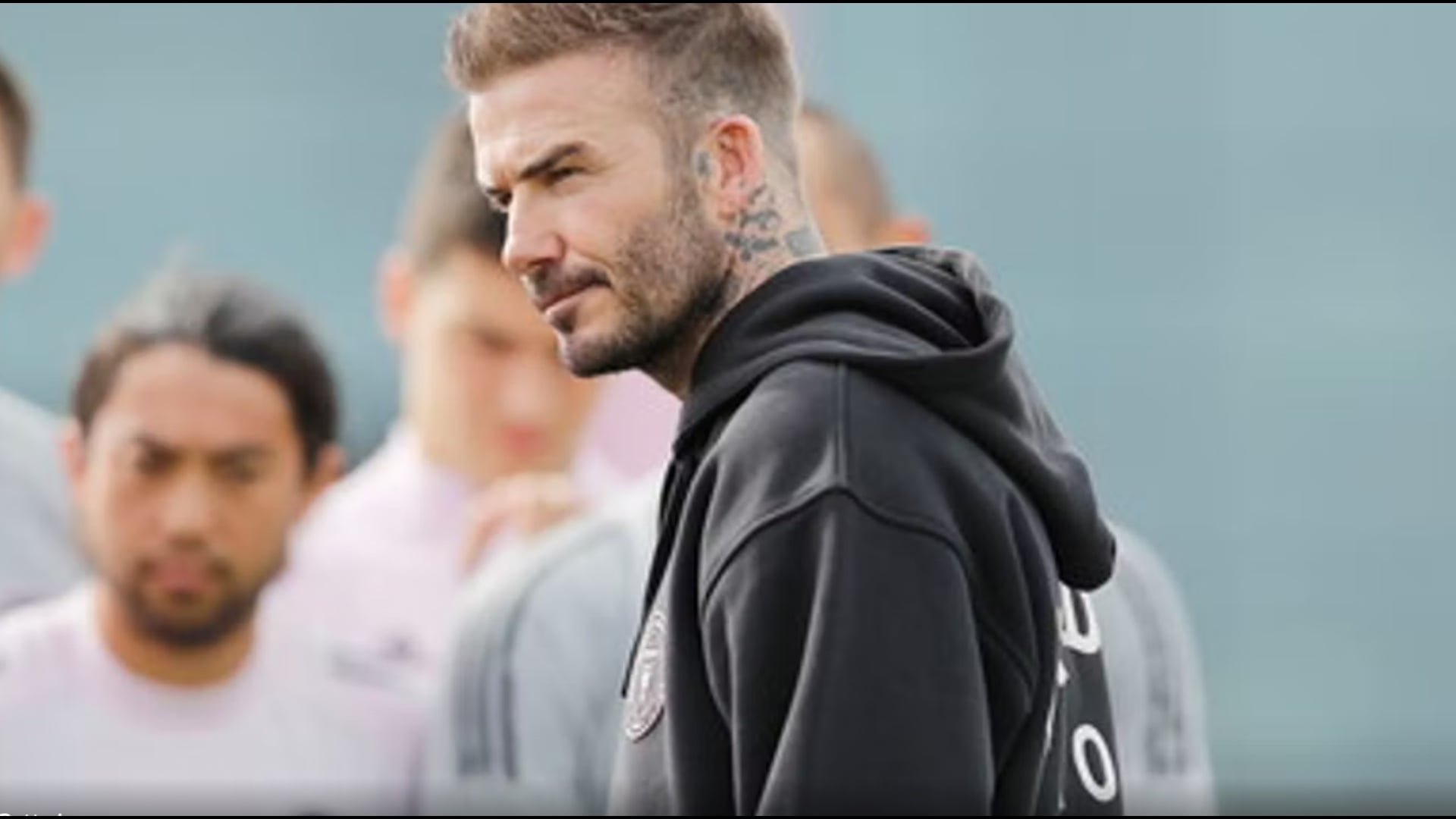  Shkëndijat  në Familjen Beckham  vjen përgjigjja e David ndaj Brooklyn
