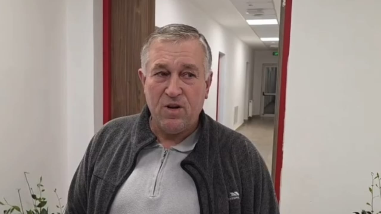 permbytjet-ne-fier-konvikti-i-shkolles-profesionale-rakip-kryeziu-gati-per-strehim-priten-20-banoret-e-pare-te-evakuuar