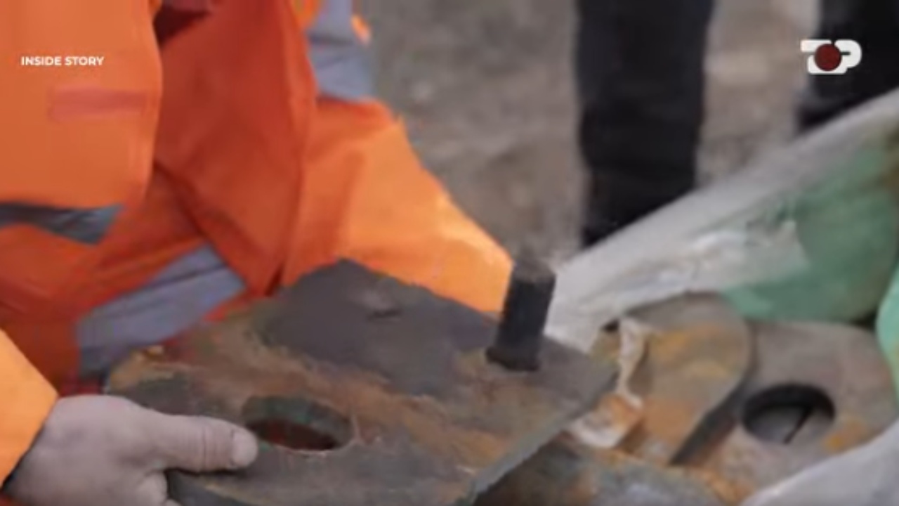 Inside Story  Indiani rrëfen kushtet çnjerëzore  Si na mashtroi kompania  shoku tentoi vetëvrasjen  dhjetëra persona në një ambjent 