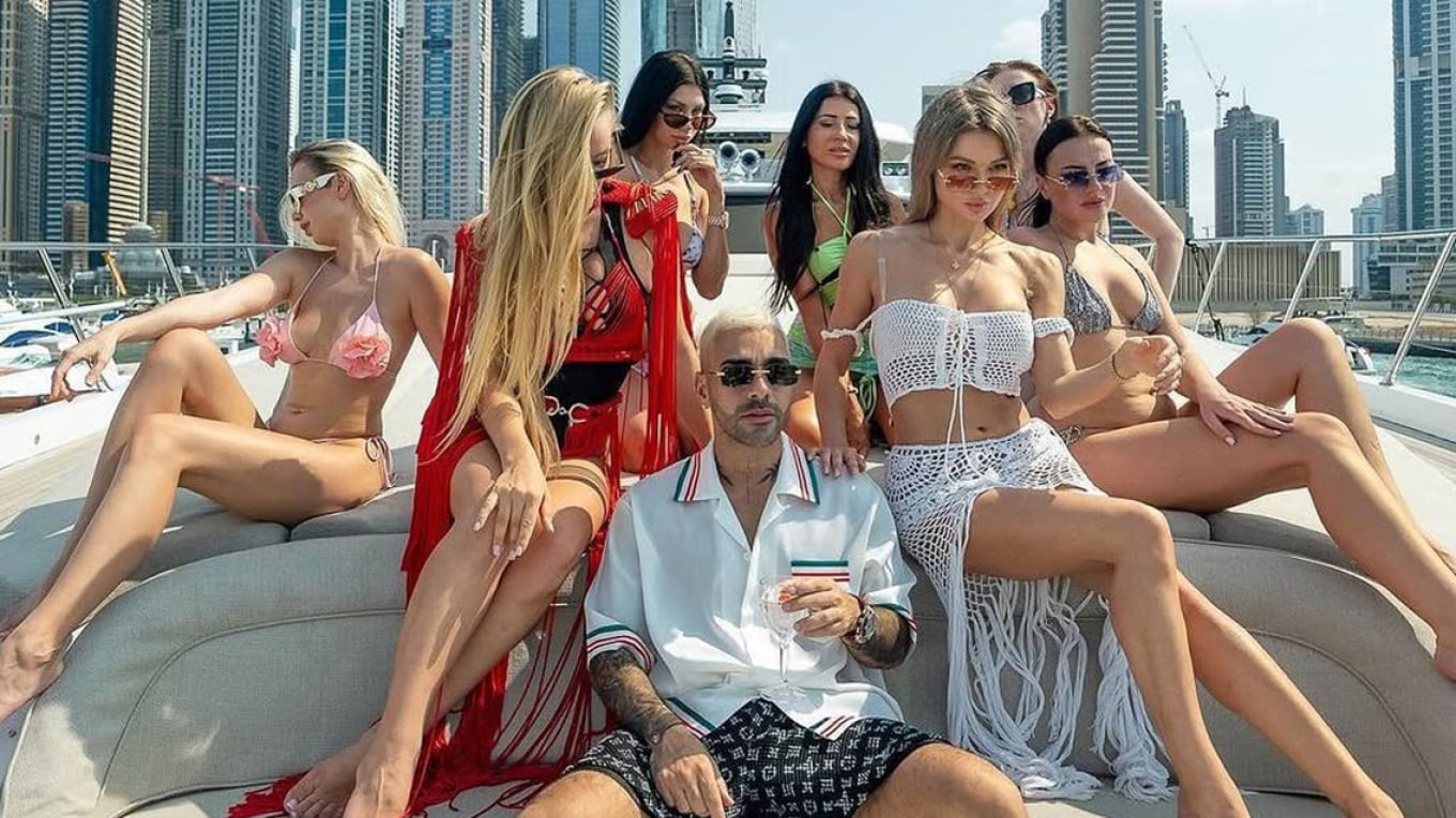 Avionë privatë  çanta firmato dhe supermakina  Jeta luksoze e fëmijëve të elitës iraniane ndërsa mijëra qytetarë masakrohen