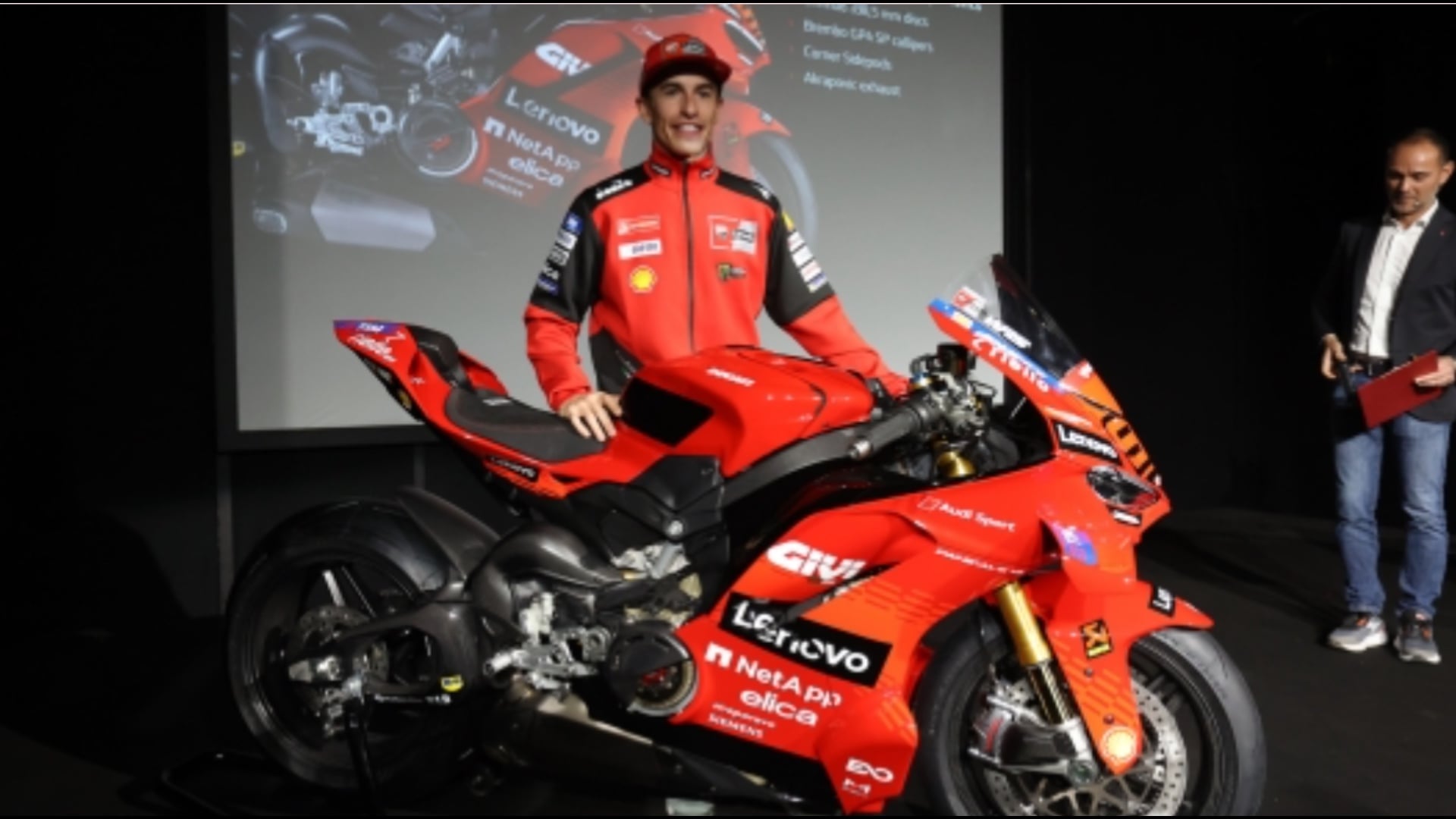 MotoGP  Marc Marquez flet për gjithçka  Rossi  E vështirë të jetosh me mëri  Kam dhimbje edhe kur fle