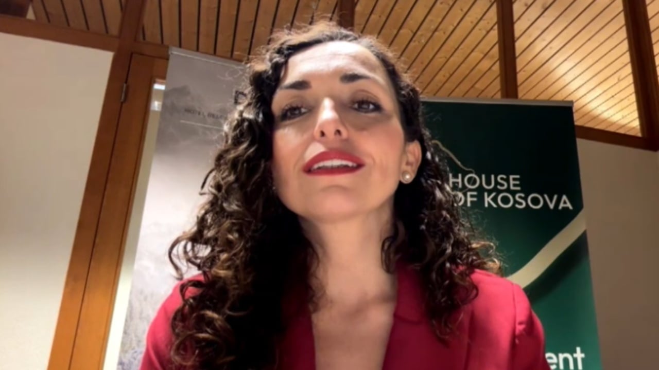  Nuk na kanë kërkuar asnjë kontribut financiar   Nënshkrimi për Bordin e Paqes  Presidentja Osmani në  Top Story   Do jemi bashkë me Shqipërinë krah SHBA së