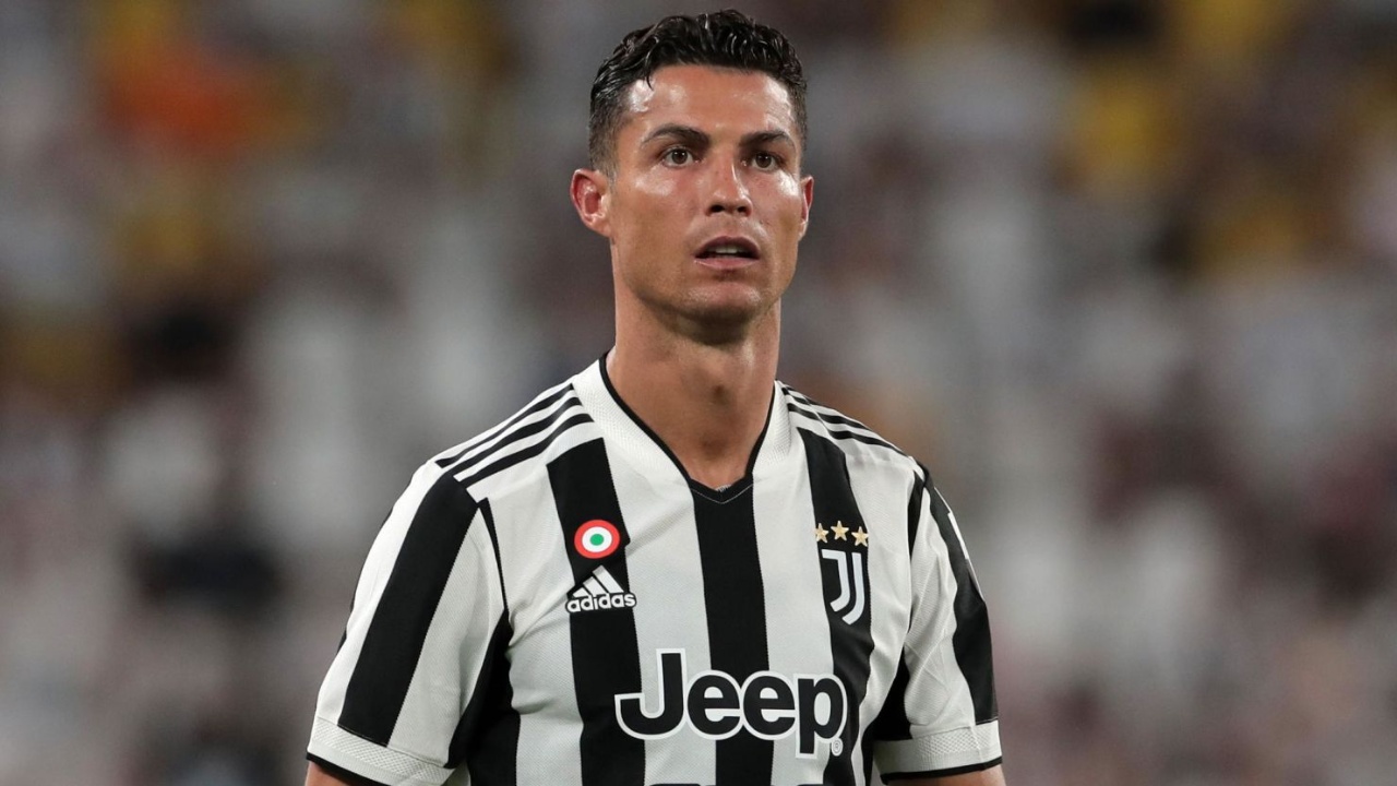 cr7-2-0-juventus-portugezi-nuk-do-te-duhet-t-i-shlyeje-pagat-e-prapambetura-nga-bardhezinjte