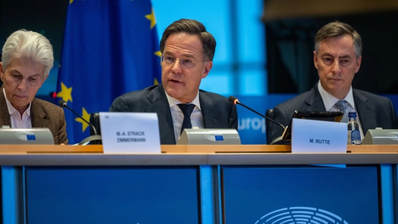  Vazhdoni të ëndërroni   Rutte ngre tonet ndaj eurodeputetëve në Parlamentin Europian  BE ja nuk mund të mbrohet pa SHBA në