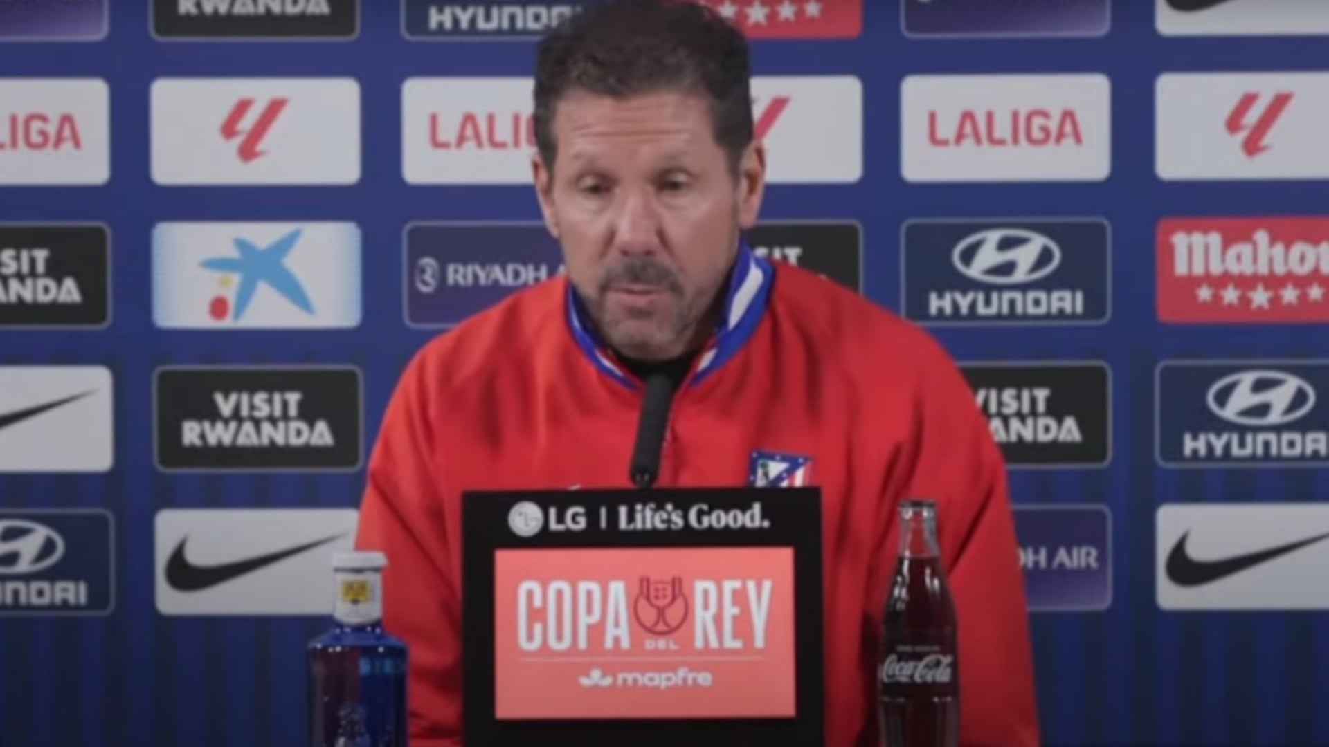 Pas përplasjeve më Superkupë  Simeone  Iu kërkoj ndjesë Florentino Perez dhe Vinicius