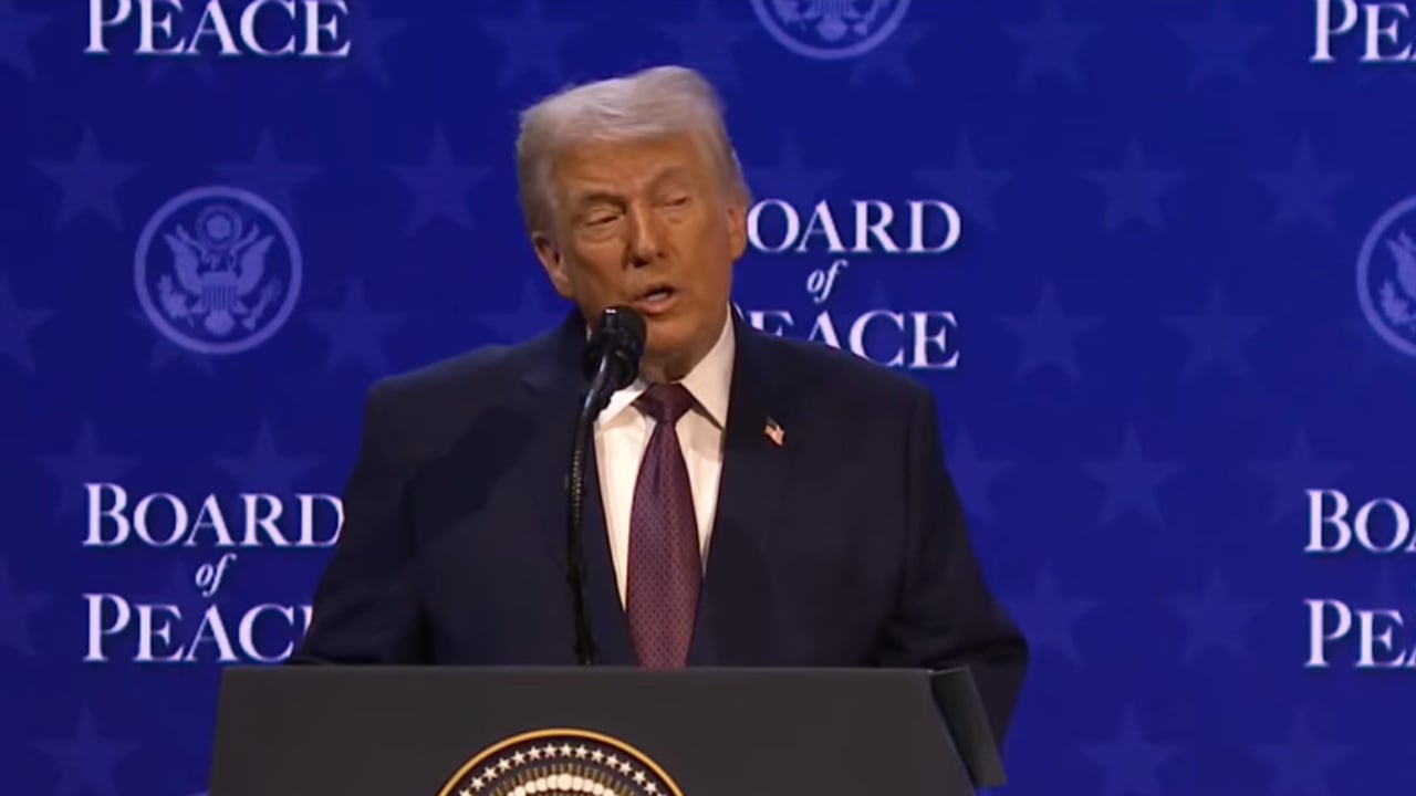  I kam dhënë fund 8 luftërave   Trump në Davos  Një vit më parë bota po digjej  kemi bërë më mirë se çdokush tjetër