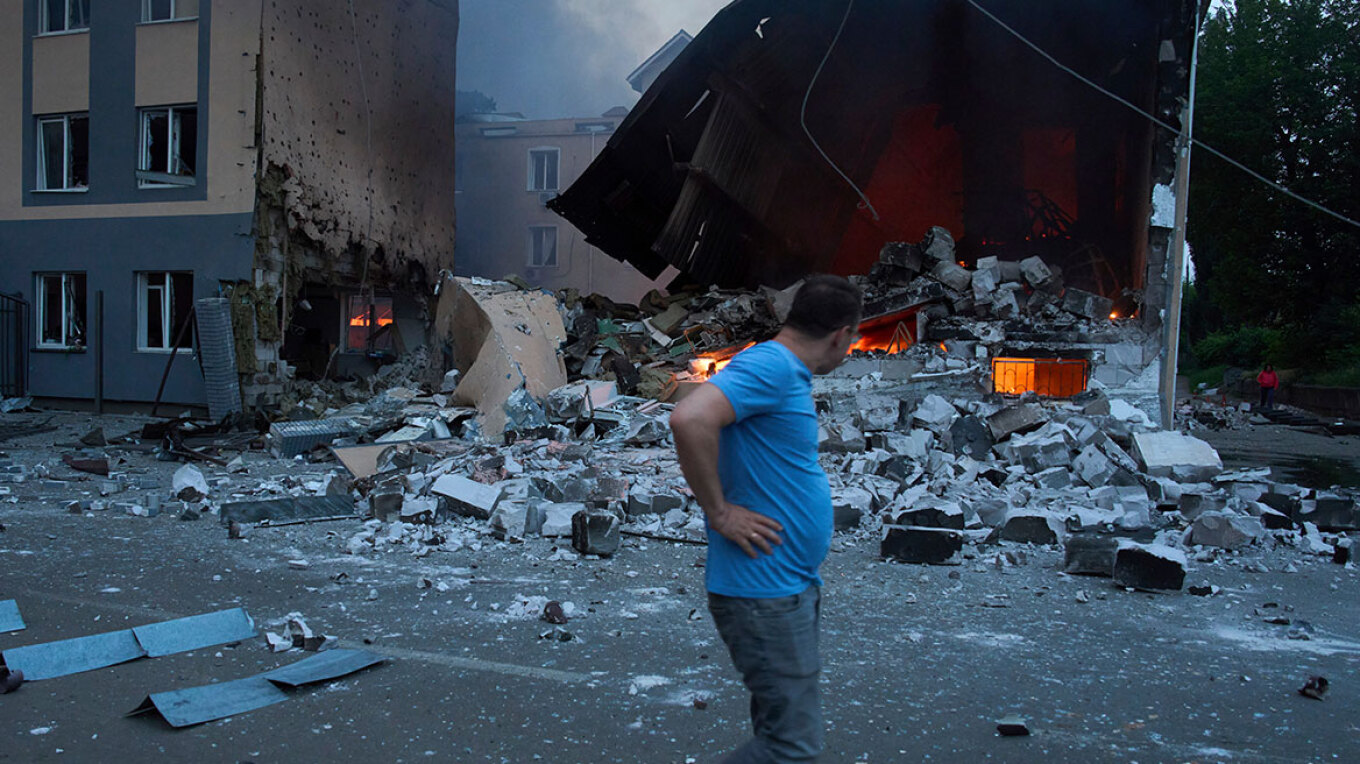 Evropa dhe SHBA një plan prej 800 miliardë dollarësh për rindertimin e Ukrainës  strategjia e financimit deri në vitin 2040