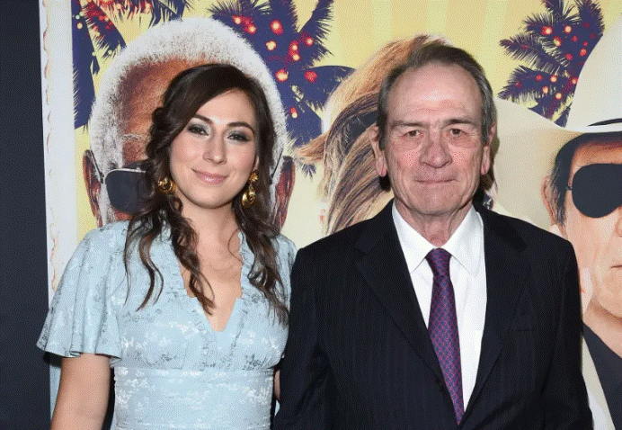 Humbje tragjike  vajza e aktorit Tommy Lee Jones vdes në ditën e Vitit të Ri në një hotel në San Francisko