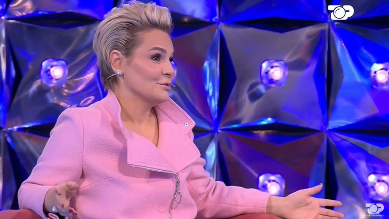 Kunatat janë si motra  Reagimi epik i Monika Kryemadhit  Avash mo avash  unë me motrën e Ilirit  