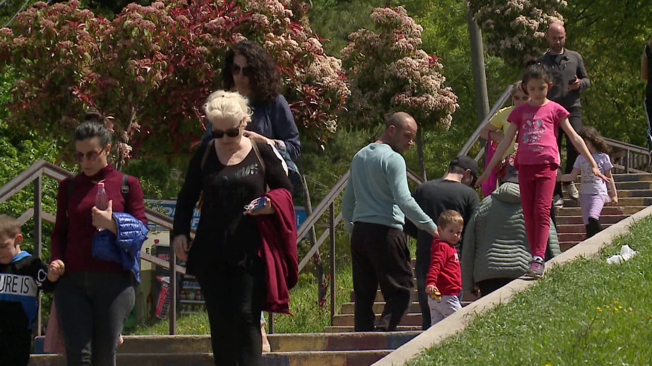 Janari i  trishtuar   psikologët tregojnë pse muaji i parë i vitit na duket më i gjati