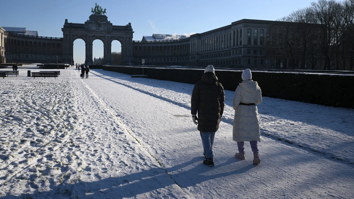 Video  Gjashtë të vdekur nga moti i keq në Evropë  akulli dhe temperaturat e ulëta shkaktojnë kaos