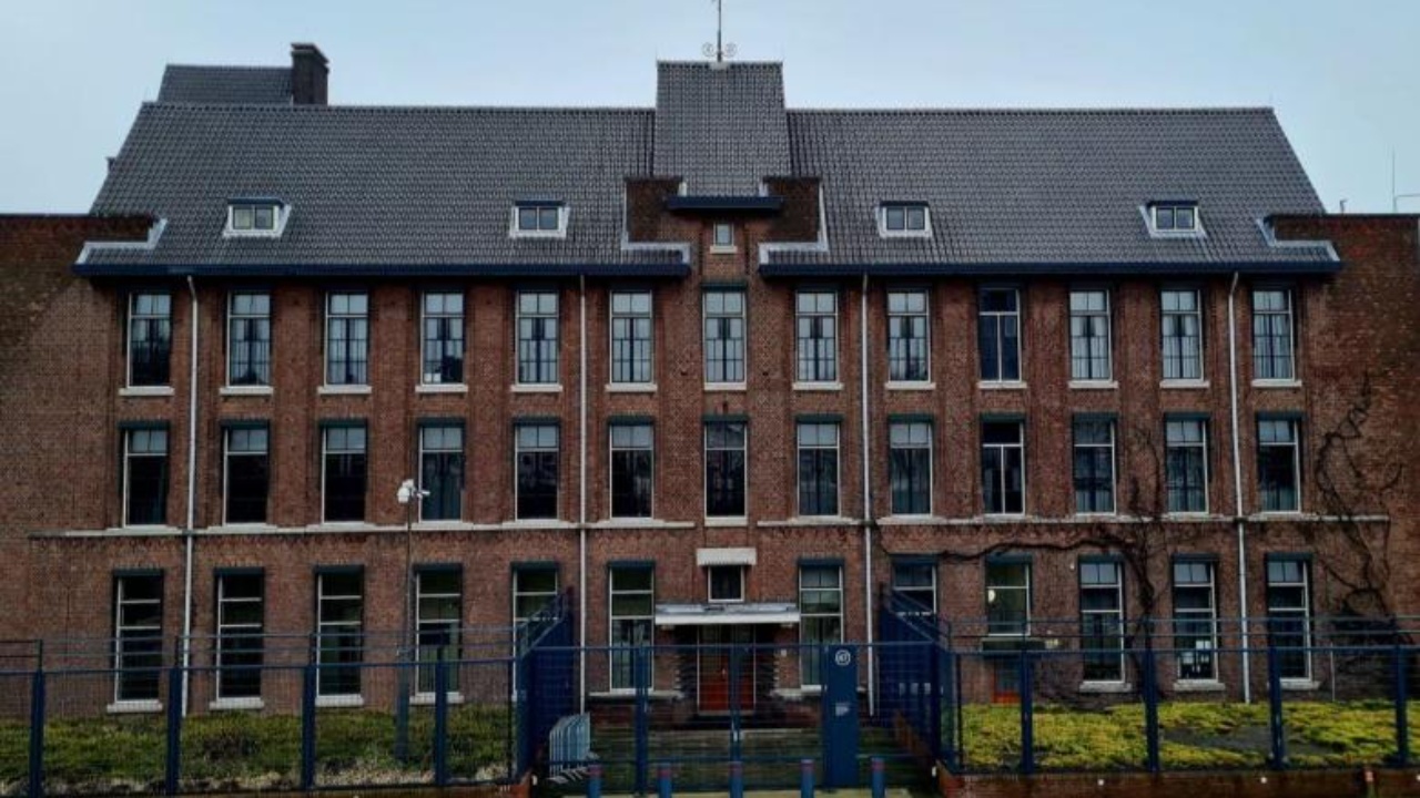  180 vite burg  e paarsyeshme   Ish hetuesja e Gjykatës për Jugosllavinë  Kërkesa e tepruar  po i burgosin përjetë