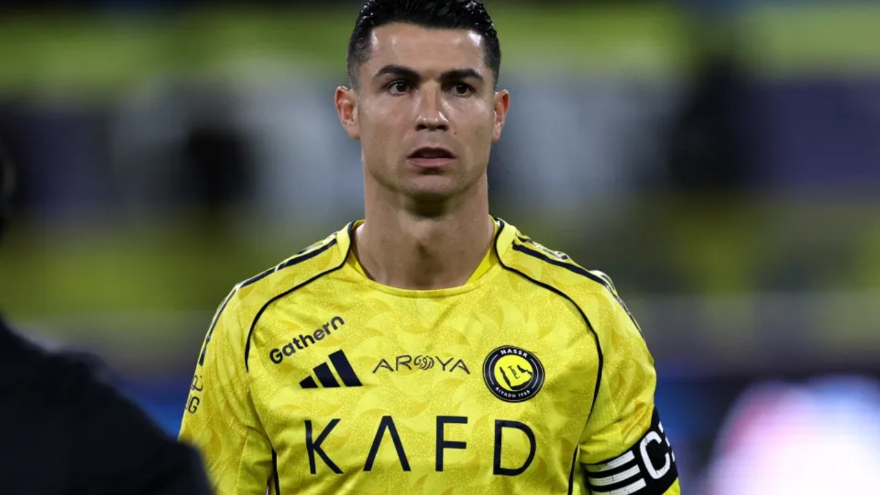 E bujshme  Ronaldo mendon largimin nga Al Nassr në fund të sezonit  çfarë pritet të ndodhë me 41 vjeçarin