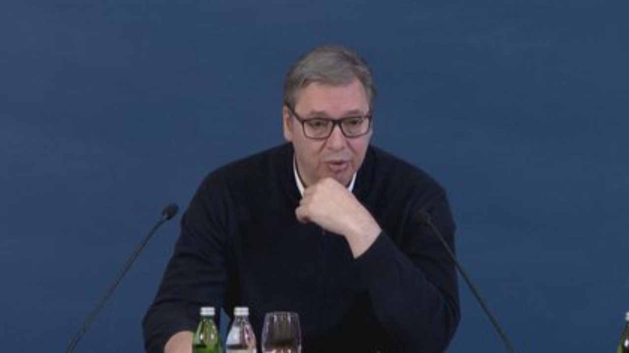 SHBA kthen sytë nga Ballkani  nxjerr Gazprom nga tregu serb  e zëvendëson me kompaninë e Orban  Media gjermane  Trump e uli me këmbë në tokë Vuçiçin