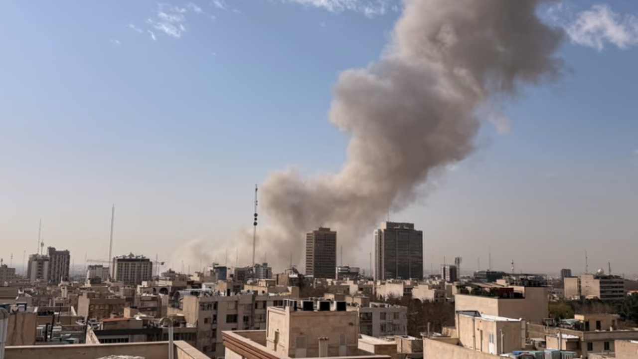 Moska zyrtare dënon sulmin ndaj Iranit  Aventurë e rrezikshme  po kërcënohet gjithë rajoni